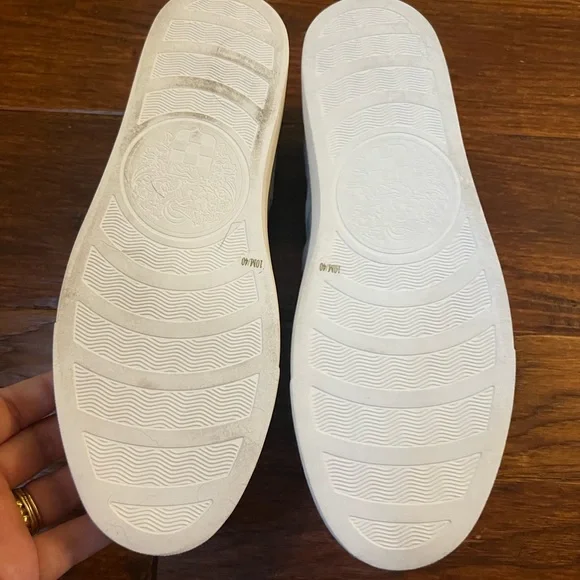 Vince Camuto Shoes - Picture 3 of 5